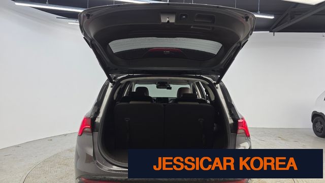 2023 Hyundai The New Santa Fe - Thumbnail 17