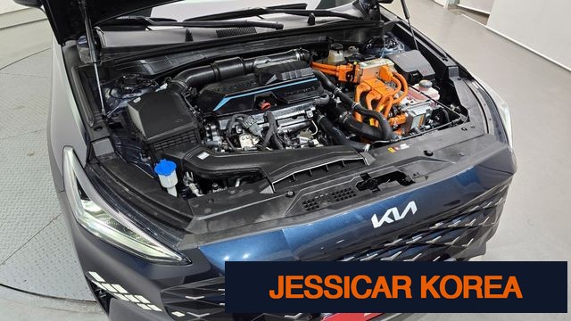 2024 Kia K8 Hybrid - Thumbnail 4