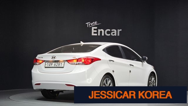 2013 Hyundai Avante MD - Thumbnail 6