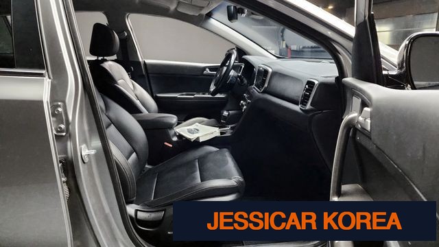 2020 Kia Sportage the bold - Thumbnail 15