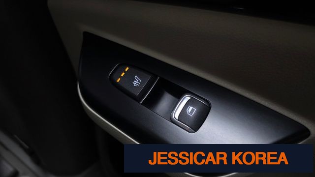 2021 Kia Carnival 4th Gen - Thumbnail 5