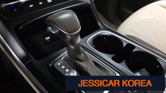 2021 Kia Carnival 4th Gen - Thumbnail 10