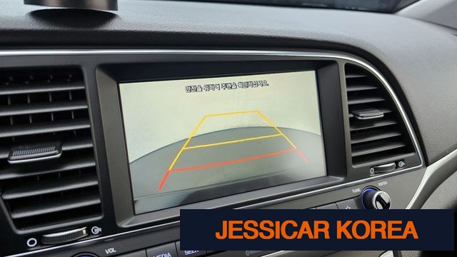 2018 Hyundai Avante AD - Thumbnail 4