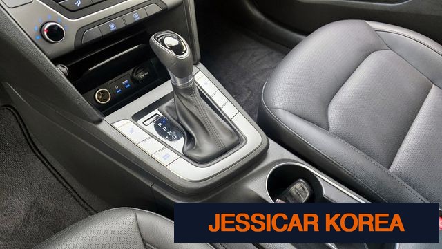 2018 Hyundai Avante AD - Thumbnail 12