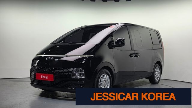 2022 Hyundai Staria - Thumbnail 2