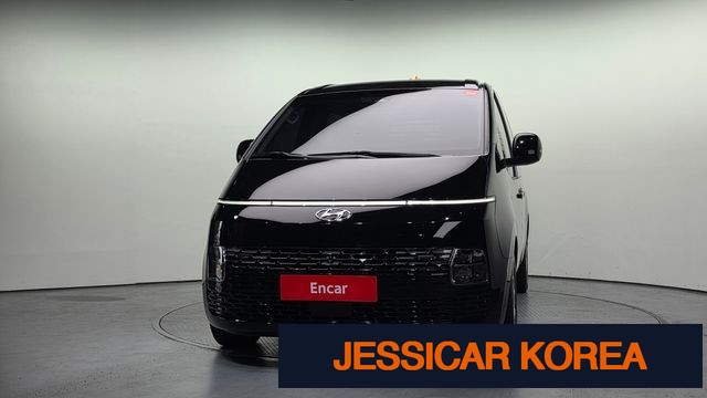 2022 Hyundai Staria - Thumbnail 13