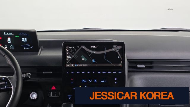 2022 Hyundai Staria - Thumbnail 16