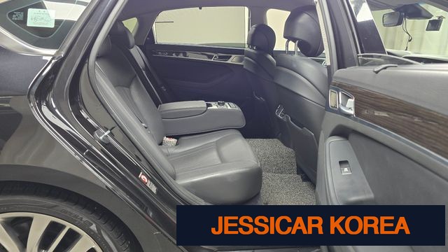 2018 Genesis G80 - Thumbnail 19