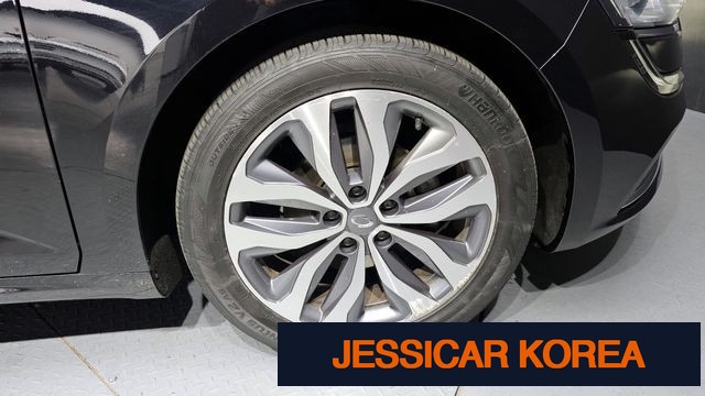 2016 Renault Korea SM6 - Thumbnail 9