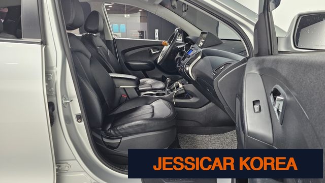 2013 Hyundai tucson ix - Thumbnail 2