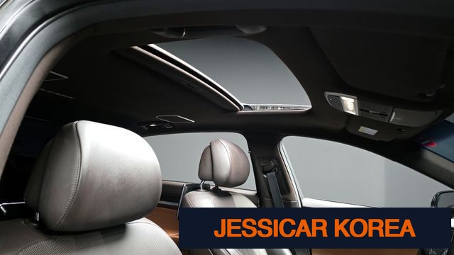 2019 Genesis G90 - Thumbnail 8
