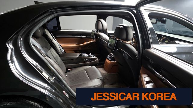 2019 Genesis G90 - Thumbnail 13