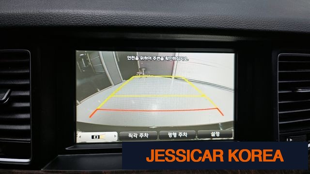 2016 Hyundai Genesis DH - Thumbnail 2
