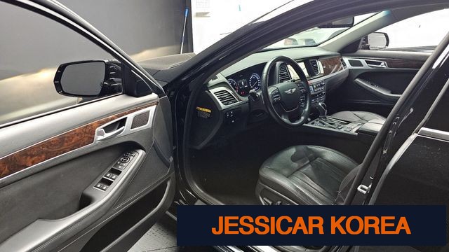 2016 Hyundai Genesis DH - Thumbnail 19