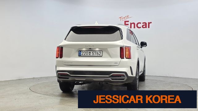 2023 Kia Sorento 4th Gen - Thumbnail 11