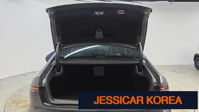 2023 Hyundai Grandeur (GN7) - Thumbnail 13