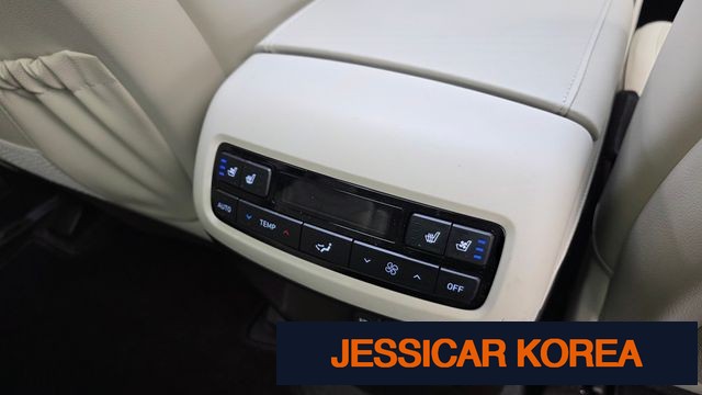 2022 Hyundai Palisade - Thumbnail 17