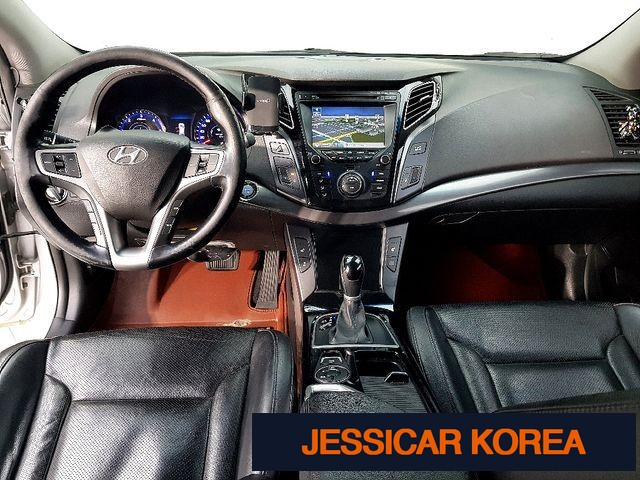 2012 Hyundai i40 saloon - Thumbnail 7