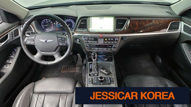2016 Hyundai Genesis DH - Thumbnail 4