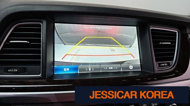 2016 Hyundai Genesis DH - Thumbnail 7