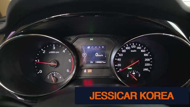2016 Kia All New Carnival - Thumbnail 3