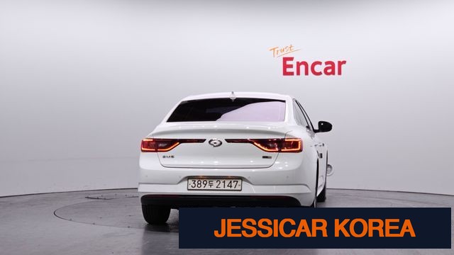 2017 Renault Korea SM6 - Thumbnail 14