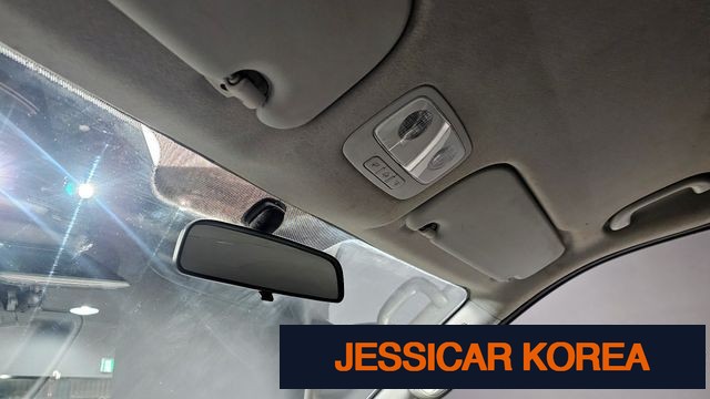 2010 Hyundai Grand Starex - Thumbnail 7