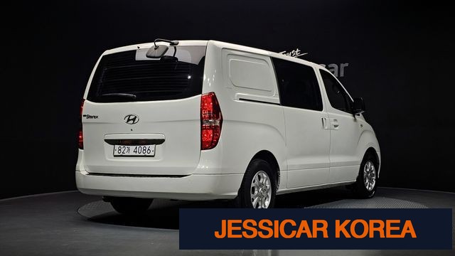 2010 Hyundai Grand Starex - Thumbnail 9