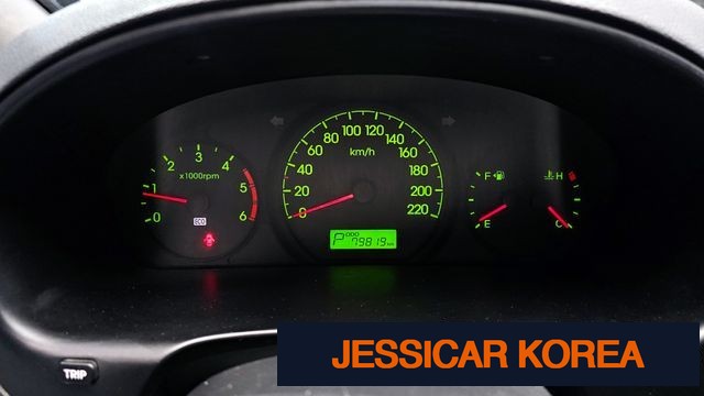 2010 Hyundai Grand Starex - Thumbnail 10