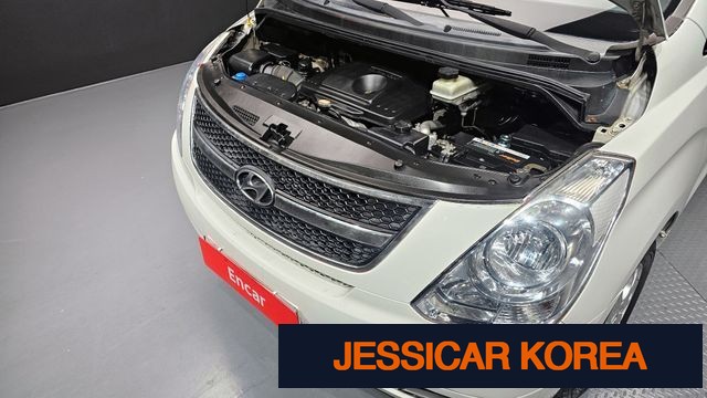 2010 Hyundai Grand Starex - Thumbnail 17