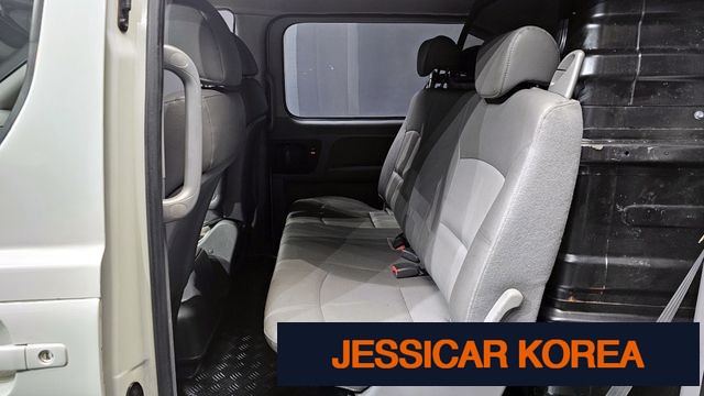 2010 Hyundai Grand Starex - Thumbnail 18