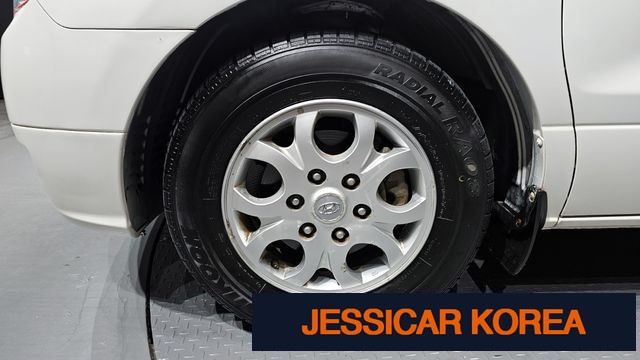 2010 Hyundai Grand Starex - Thumbnail 19