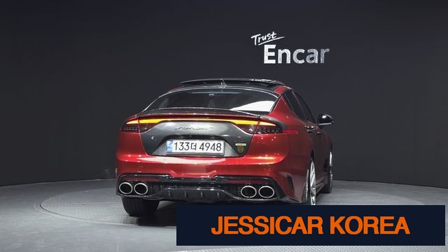 2018 Kia Stinger - Thumbnail 9
