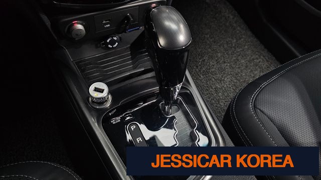 2017 KG Mobility Tivoli - Thumbnail 4