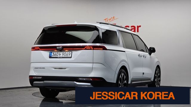 2021 Kia Carnival 4th Gen - Thumbnail 9