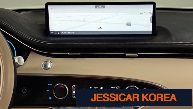 2022 Genesis GV70 - Thumbnail 12