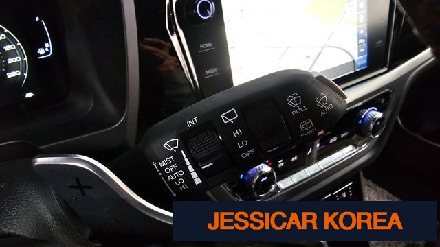 2021 KG Mobility Beautiful Korando - Thumbnail 2