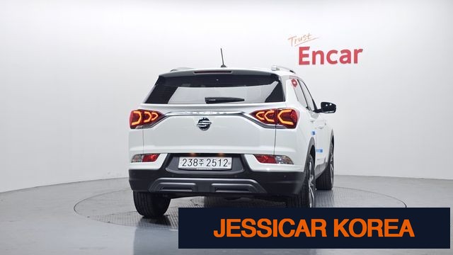 2021 KG Mobility Beautiful Korando - Thumbnail 8