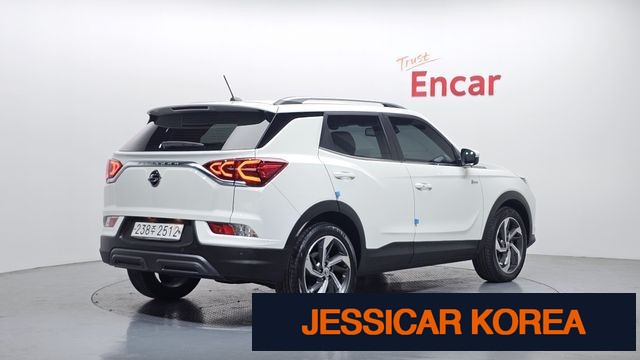 2021 KG Mobility Beautiful Korando - Thumbnail 20