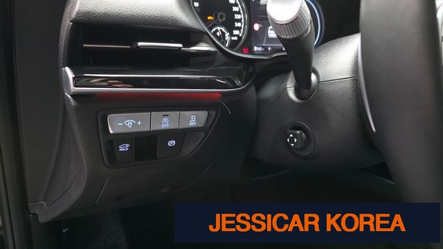 2022 Genesis G80 (RG3) - Thumbnail 17