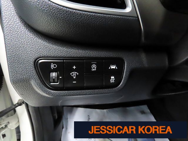 2020 Kia Seltos - Thumbnail 16