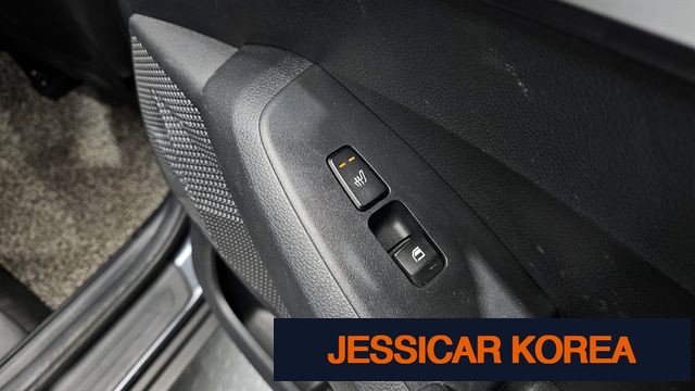 2022 Kia Seltos - Thumbnail 3