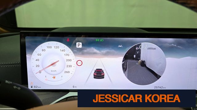 2024 Genesis GV80 - Thumbnail 14