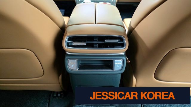 2024 Genesis GV80 - Thumbnail 19