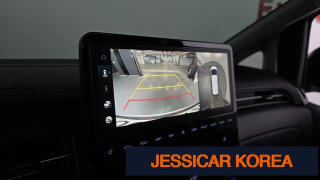 2025 Hyundai Staria - Thumbnail 9