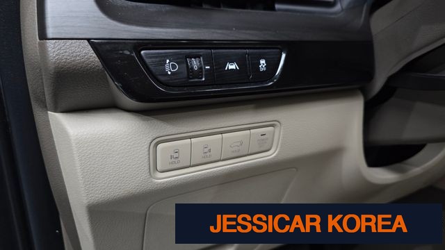 2021 Kia Carnival 4th Gen - Thumbnail 7