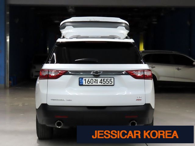 2021 Chevrolet Traverse - Thumbnail 3