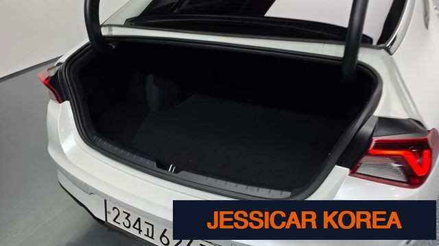 2022 Kia K5 Hybrid 3rd Generation - Thumbnail 4