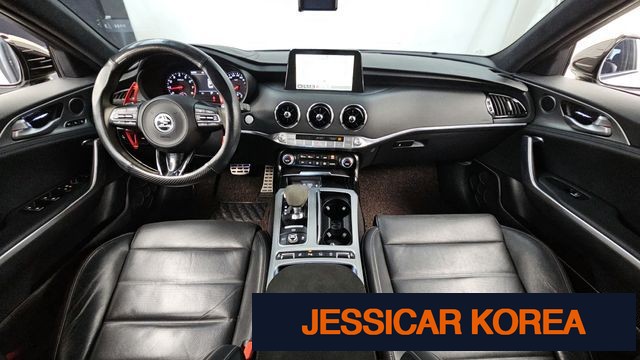 2019 Kia Stinger - Thumbnail 13