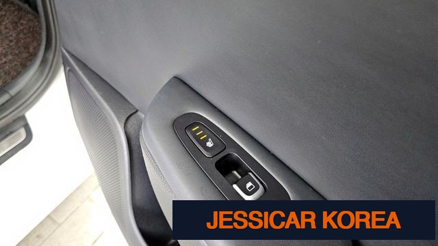 2019 Kia Stinger - Thumbnail 15